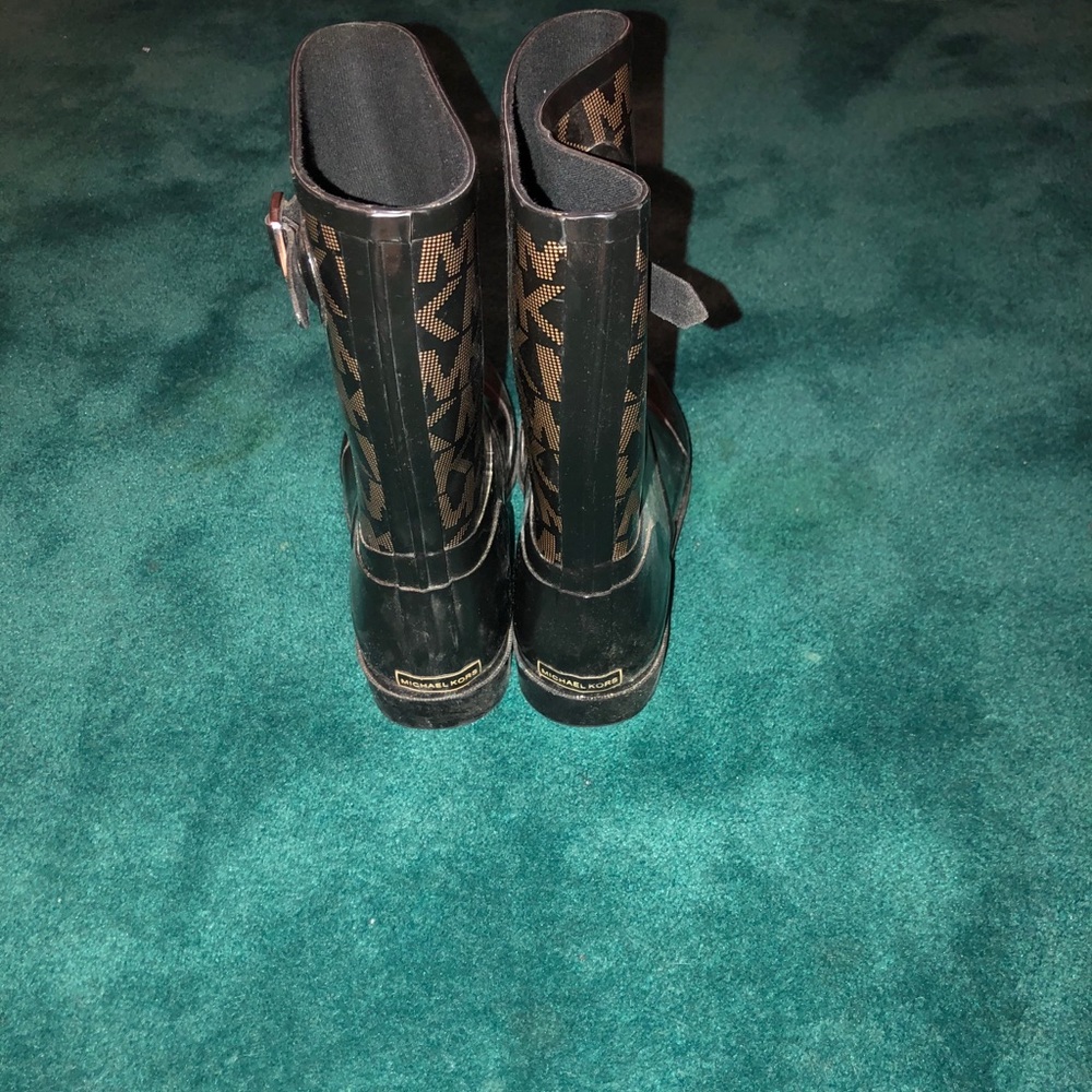 Michael Kors Rainboots - Picture 3 of 3